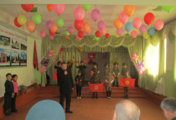 Поздравление в СШ Кенеш