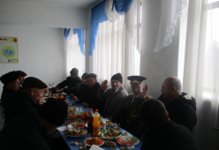 Поздравление в СШ Кенеш